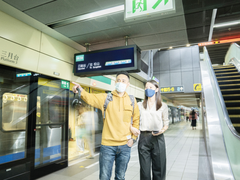 ���_(d��)�����_(d��)��֮���u��TARTAN�@ʾ������_�����\��ɽվ�������Ԫ����L�l�ͱ����c�߮��|(zh��)��ɫ�����_�����\վ������µĶ���܇վ�L(f��ng)ò